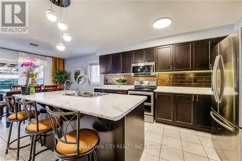 231 Falling Green Crescent Kitchener ON N2R 0G1