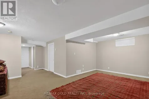 12 Haskell Road Cambridge ON N1P 1E3
