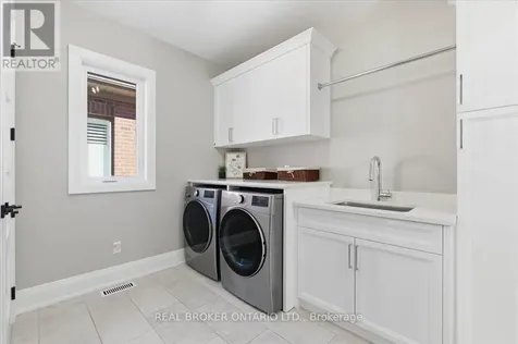 15 Langton Drive Kitchener ON N2P 2X9