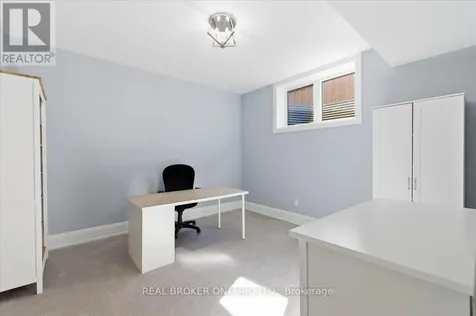 15 Langton Drive Kitchener ON N2P 2X9