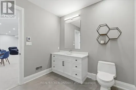15 Langton Drive Kitchener ON N2P 2X9