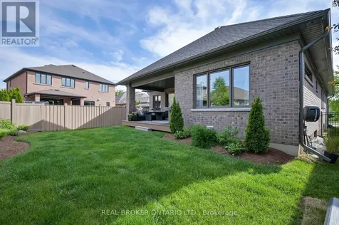15 Langton Drive Kitchener ON N2P 2X9