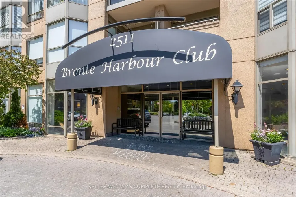 2511 Lakeshore Road West Oakville (br Bronte) ON L6L 6L9