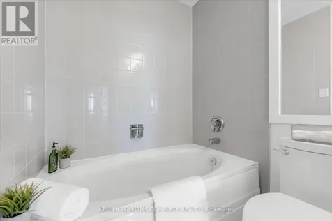 2511 Lakeshore Road West Oakville (br Bronte) ON L6L 6L9