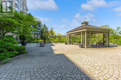 2511 Lakeshore Road West Oakville (br Bronte) ON L6L 6L9