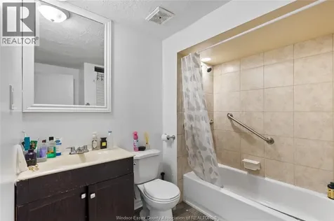 1400-1430 Seneca Street Windsor ON N8W 1A2