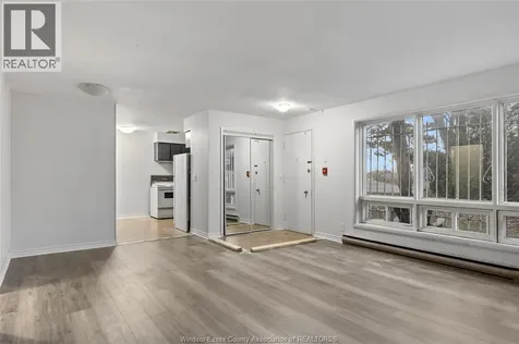 1400-1430 Seneca Street Windsor ON N8W 1A2