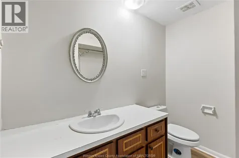 1400-1430 Seneca Street Windsor ON N8W 1A2