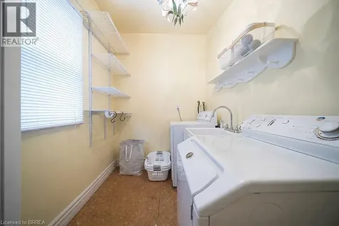 22 Lawrence Street Brantford ON N3R 1A7