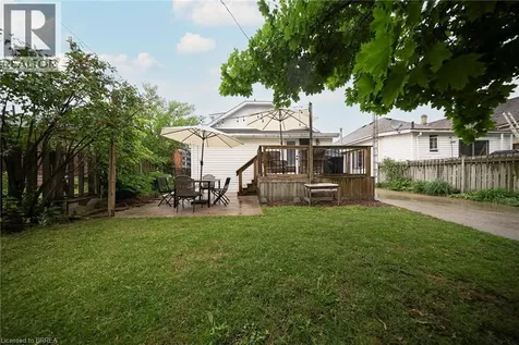 22 Lawrence Street Brantford ON N3R 1A7
