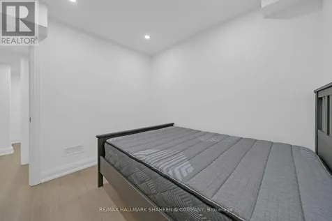 353 Rannie Road Newmarket (summerhill Estates) ON L3X 2N2