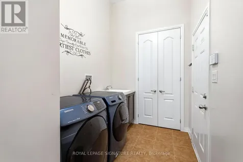 14 Paisley Way Orangeville ON L9W 6Z5