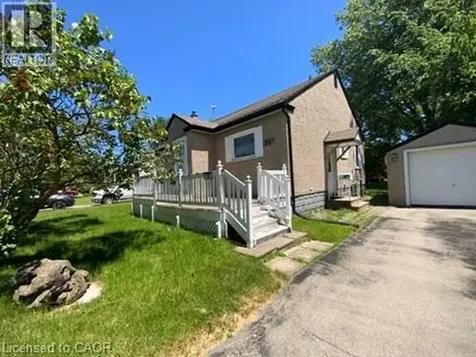 288 First Avenue Welland ON L3C 1Y8