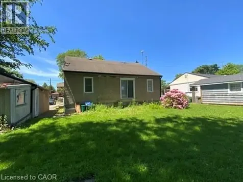 288 First Avenue Welland ON L3C 1Y8