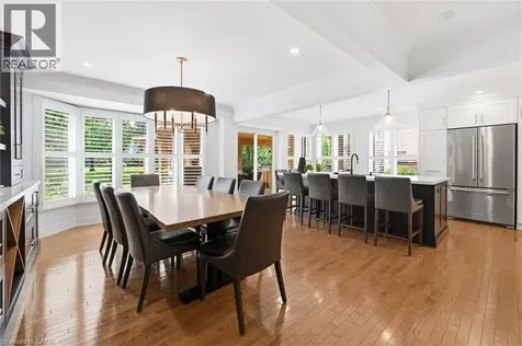 4147 Millcroft Park Drive Burlington ON L7M 3V1