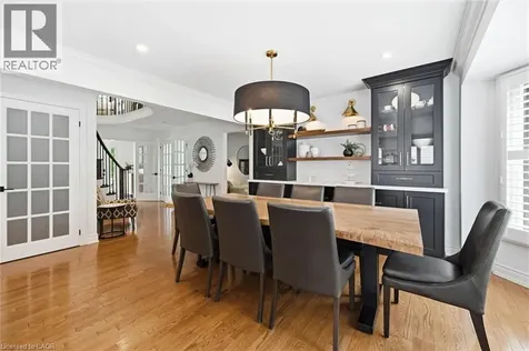 4147 Millcroft Park Drive Burlington ON L7M 3V1