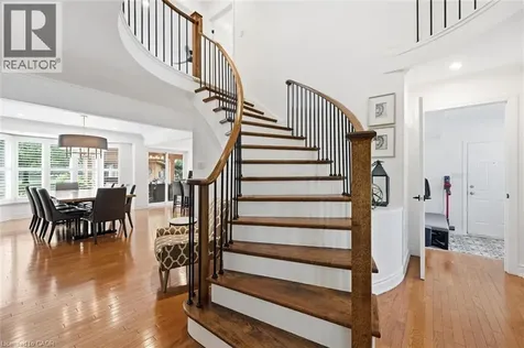 4147 Millcroft Park Drive Burlington ON L7M 3V1