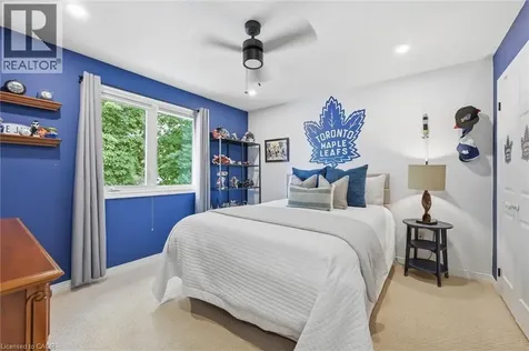 4147 Millcroft Park Drive Burlington ON L7M 3V1