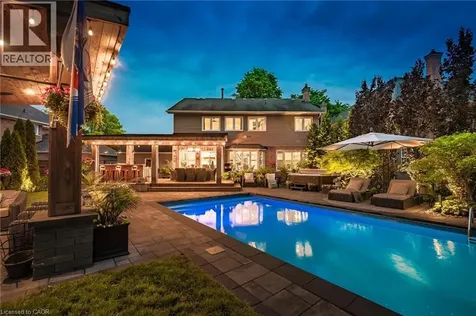 4147 Millcroft Park Drive Burlington ON L7M 3V1