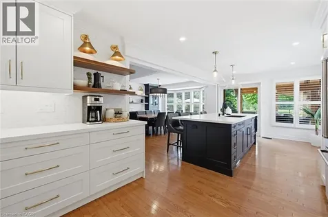4147 Millcroft Park Drive Burlington ON L7M 3V1
