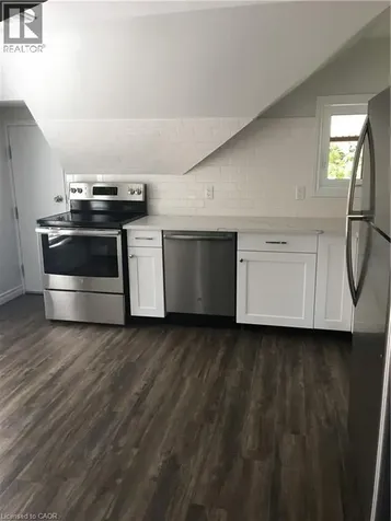109 Waterloo Street Kitchener ON N2H 3V5