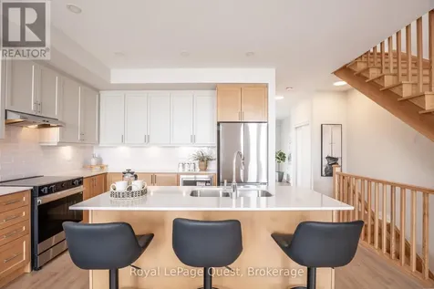 93 Lightfoot Drive Orillia ON L3V 7L8