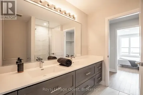 93 Lightfoot Drive Orillia ON L3V 7L8