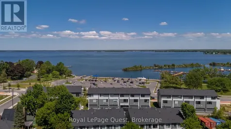 93 Lightfoot Drive Orillia ON L3V 7L8