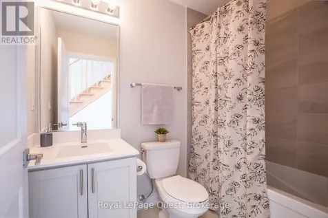 93 Lightfoot Drive Orillia ON L3V 7L8