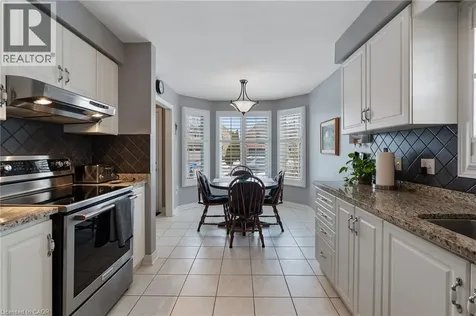 51 Redtail Crescent Hamilton ON L9B 2R5
