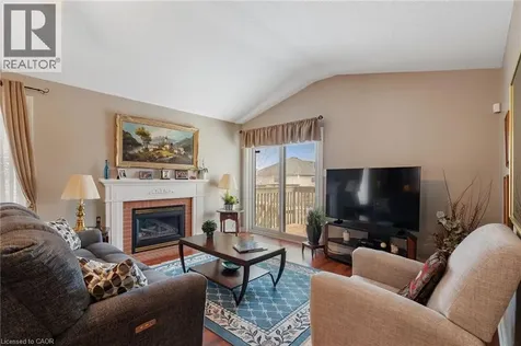 51 Redtail Crescent Hamilton ON L9B 2R5