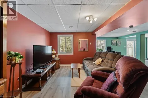 51 Redtail Crescent Hamilton ON L9B 2R5