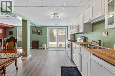 51 Redtail Crescent Hamilton ON L9B 2R5
