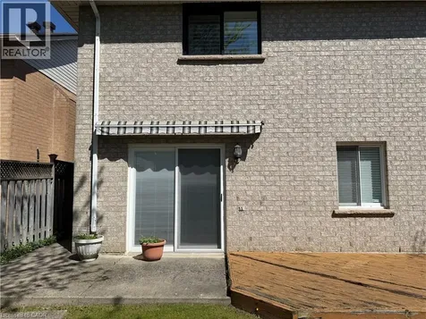 51 Redtail Crescent Hamilton ON L9B 2R5
