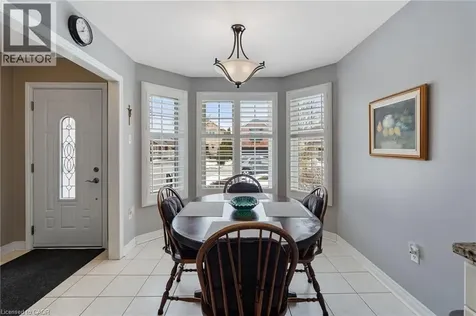 51 Redtail Crescent Hamilton ON L9B 2R5