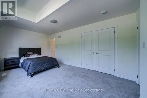 166 Mapleside Drive Wasaga Beach ON L9Z 3A5