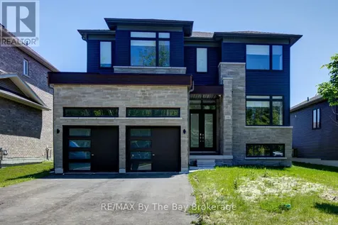 166 Mapleside Drive Wasaga Beach ON L9Z 3A5