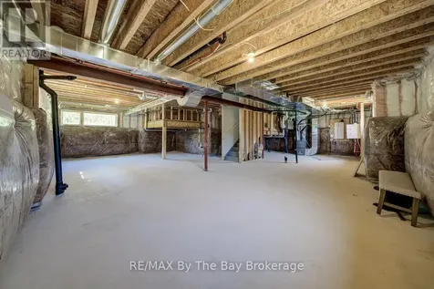 166 Mapleside Drive Wasaga Beach ON L9Z 3A5