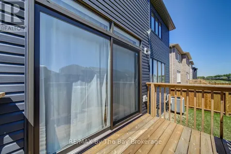 166 Mapleside Drive Wasaga Beach ON L9Z 3A5