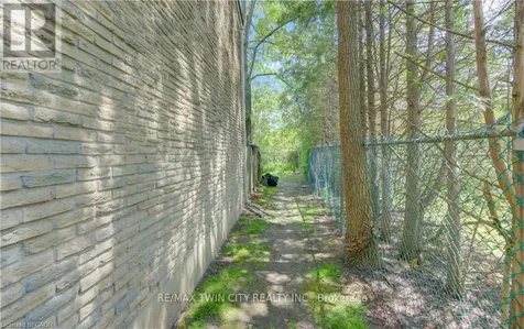 280 Thaler Avenue Kitchener ON N2A 1R6