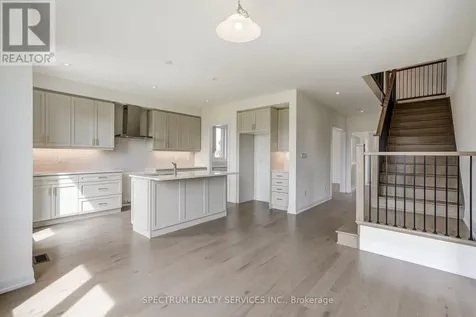 35 Dore Drive Brantford ON N3R 0X8