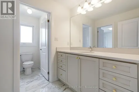 35 Dore Drive Brantford ON N3R 0X8