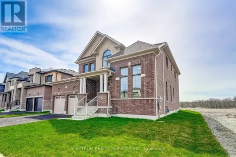 35 Dore Drive Brantford ON N3R 0X8