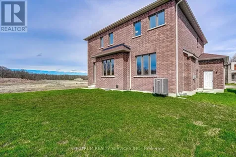 35 Dore Drive Brantford ON N3R 0X8