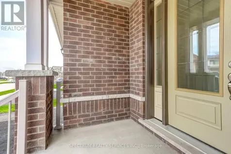 35 Dore Drive Brantford ON N3R 0X8
