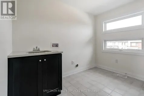 33 Dore Drive Brantford ON N3T 0X8