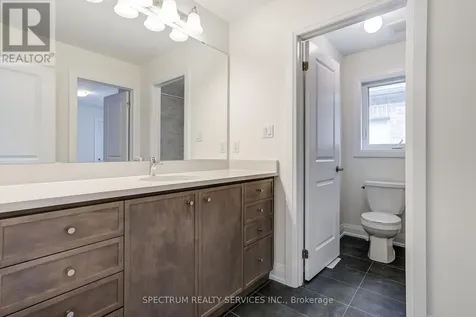 33 Dore Drive Brantford ON N3T 0X8