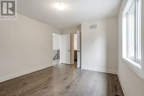 33 Dore Drive Brantford ON N3T 0X8
