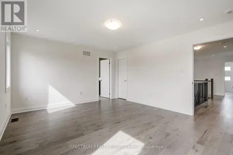33 Dore Drive Brantford ON N3T 0X8