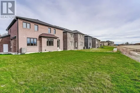 33 Dore Drive Brantford ON N3T 0X8